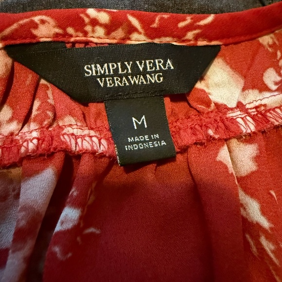Simply Vera Vera Wang Red Floral Blouse - Picture 2 of 3
